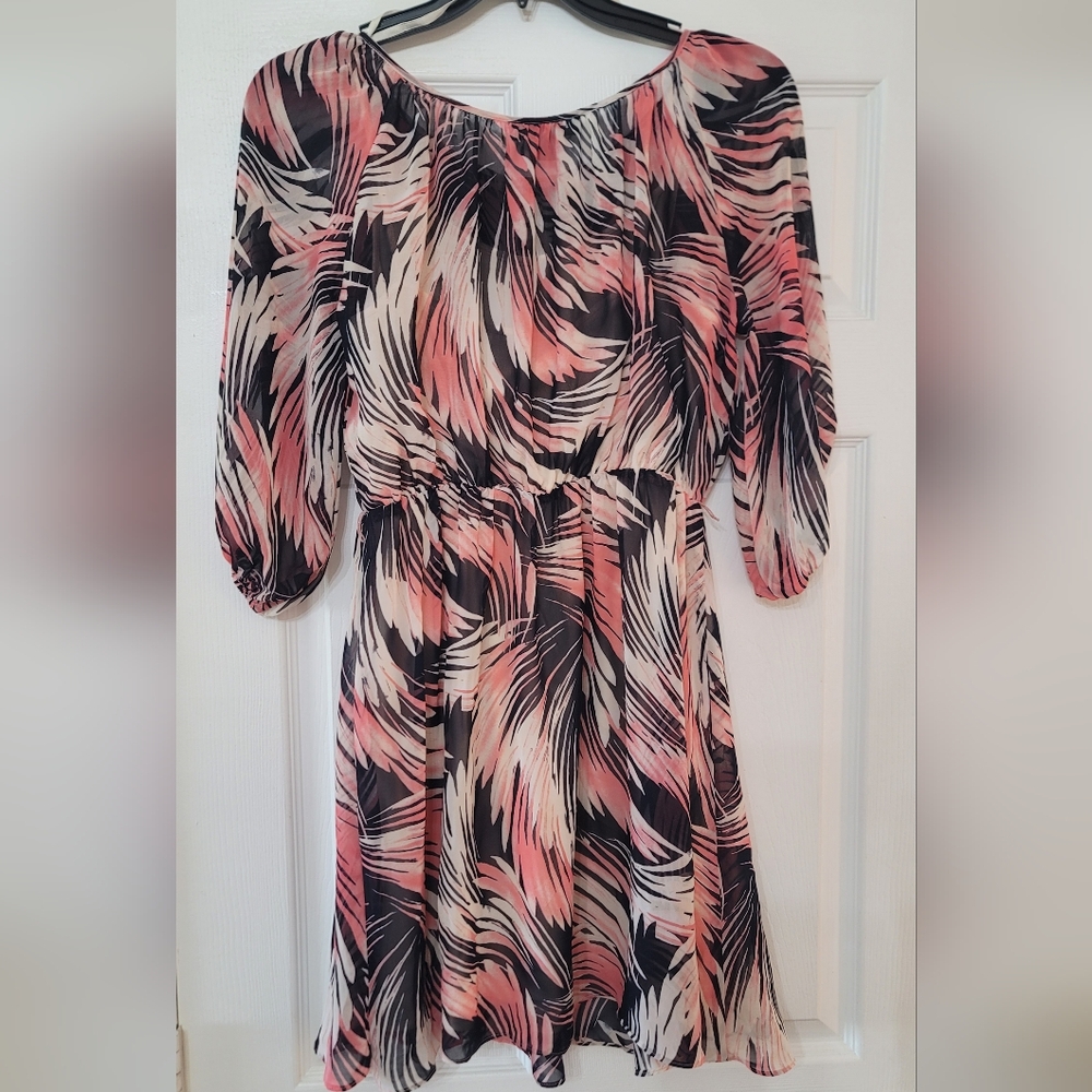 Spring Soft Look Flowy Dress Pink Purple Knee Length 3/4 Sleeve